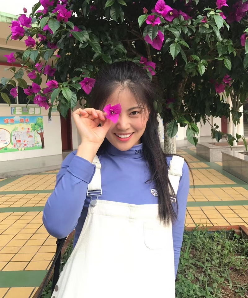 皎皎